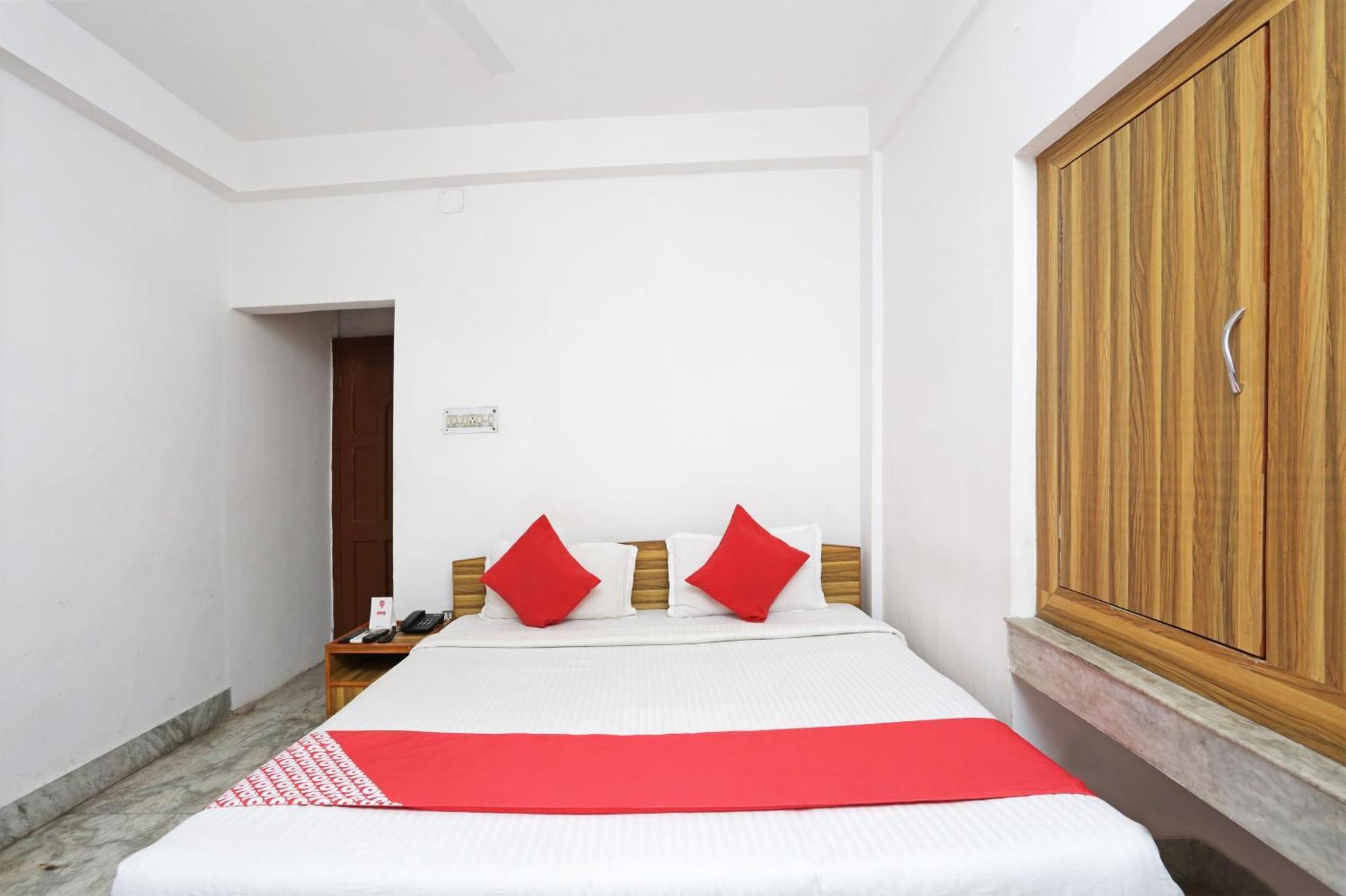 Hotel O New Silver Inn Kolkata Exterior photo